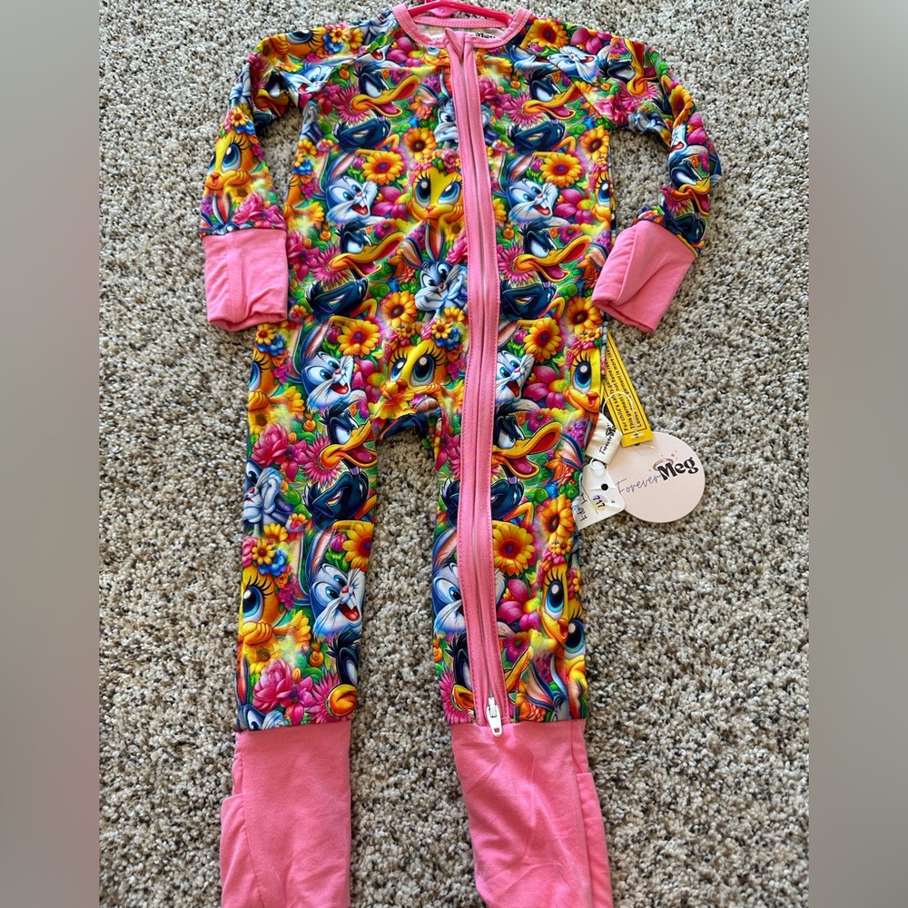 Forever Meg Tweety Bird & Bugs Bunny & Floral Convertible Zippy w/Pink Trim